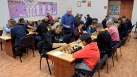 Турнир по шахматам памяти Виктора Белогурова собрал семь команд и более пятидесяти спортсменов