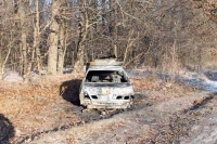 Полицейские Рыбинского района по горячим следам задержали воров, которые подожгли автомобиль