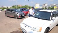 Дорожная полиция проверила детей в припаркованных автомобилях