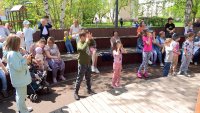 Сегодня День защиты детей юные зеленогорцы провели в Литературном сквере