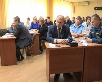 Глава города поставил неудовлетворительную оценку коммунальным службам, отработавшим после снегопада